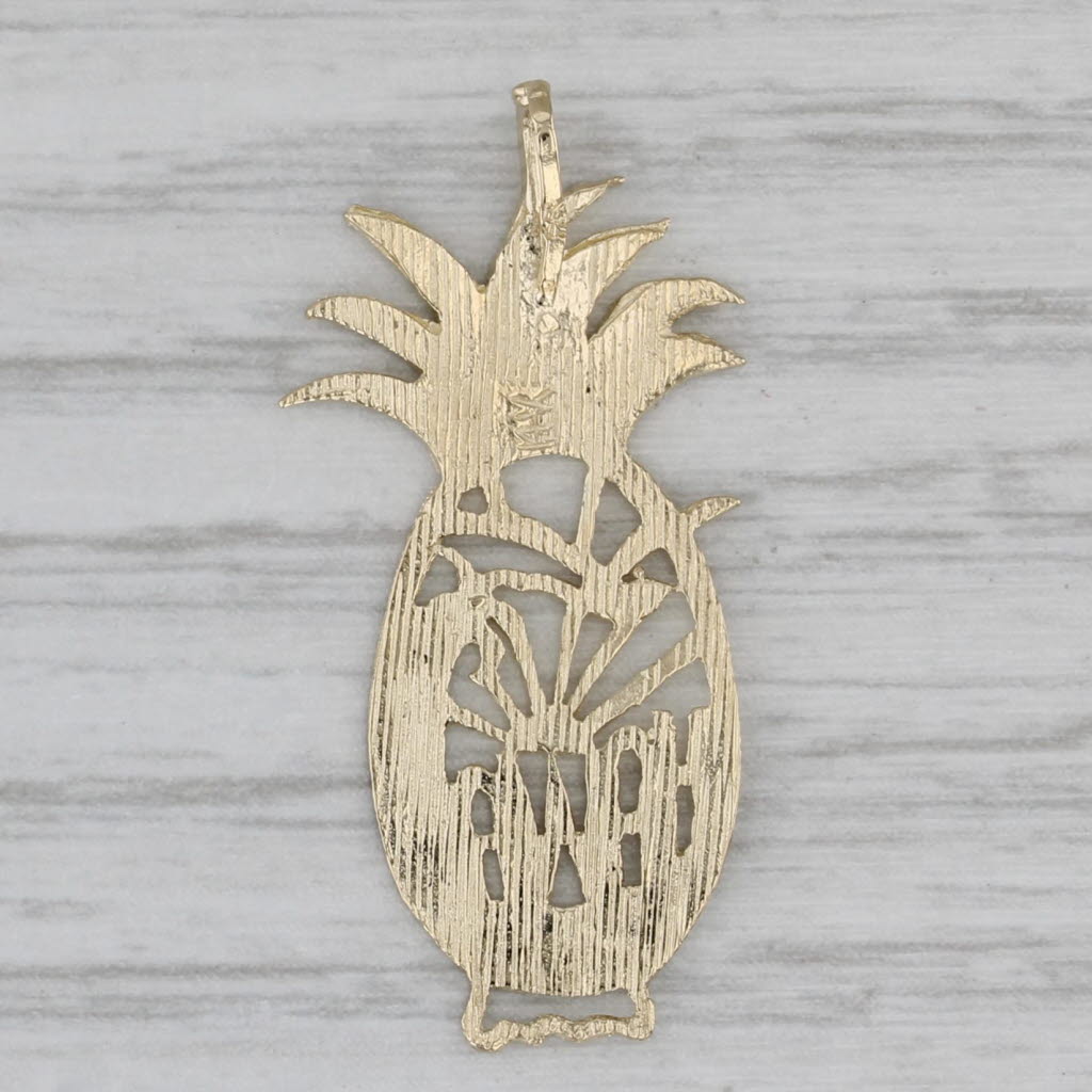 Gray Hawaii Pineapple Pendant 14k Yellow Gold Souvenir