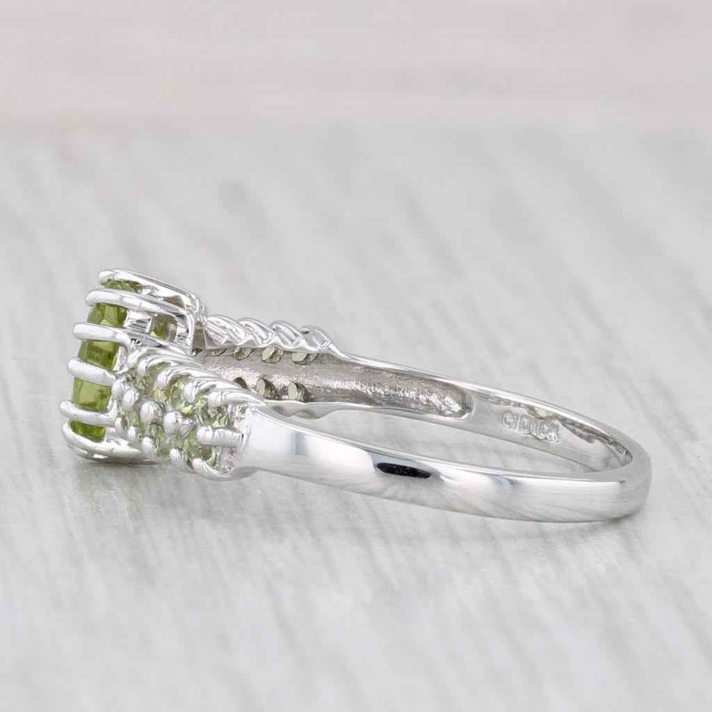 Light Gray 1.12ctw Oval Peridot Ring 10k White Gold Size 7