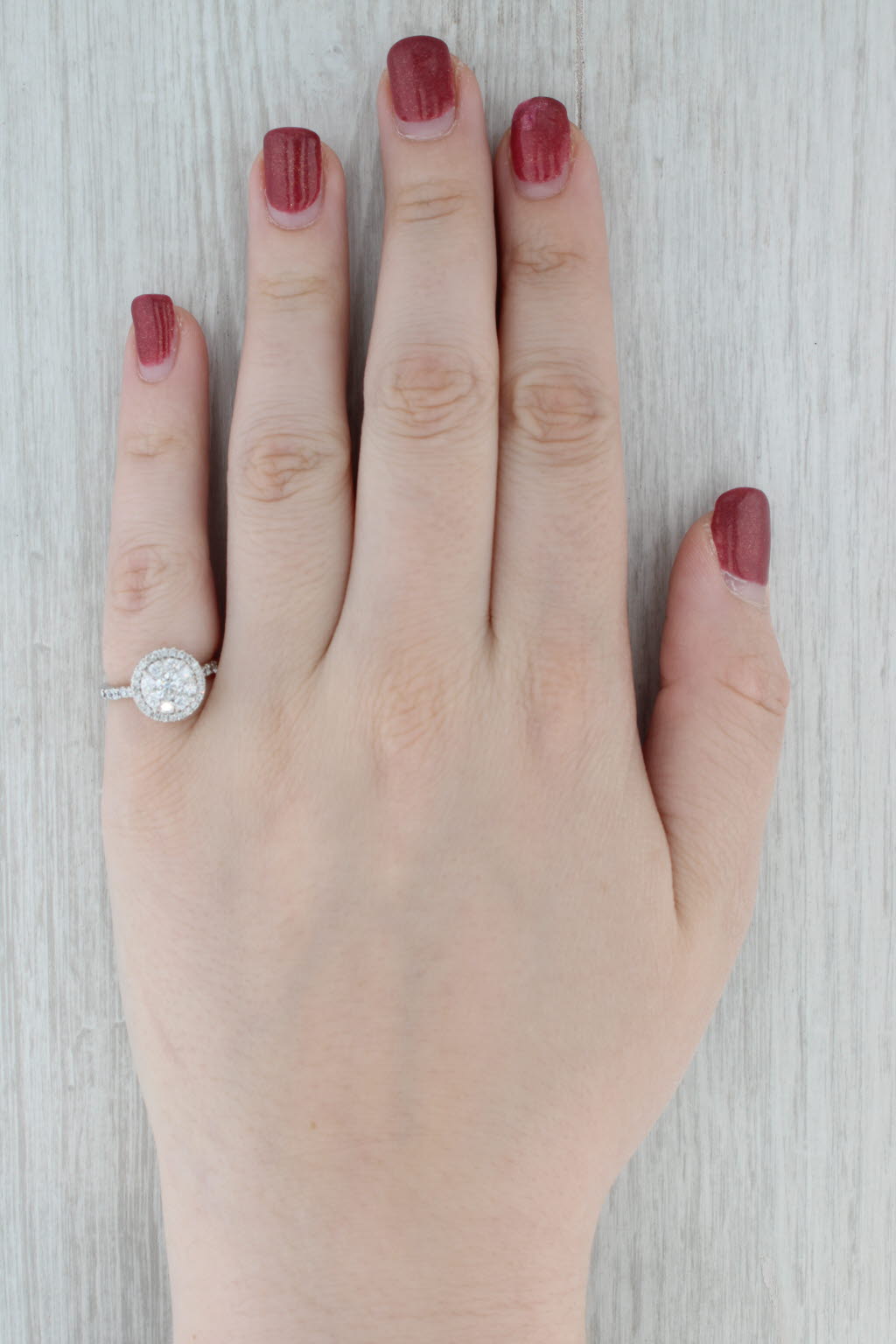 Gray 0.75ctw Diamond Cluster Halo Engagement Ring 14k White Gold Size 5.75
