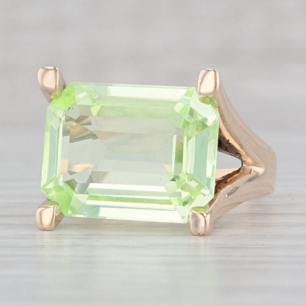 Light Gray Vintage 11.60ct Green Lab Created Spinel Ring 9k Gold Emerald Cut Solitaire