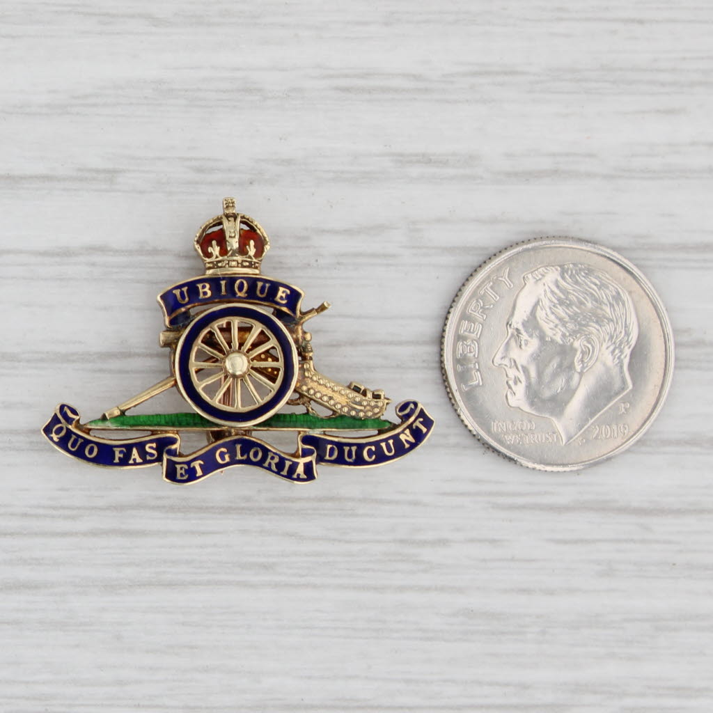 Light Gray Royal Regiment Canadian Artillery Pin 14k Gold Ubique Quo Fas et Gloria Ducunt