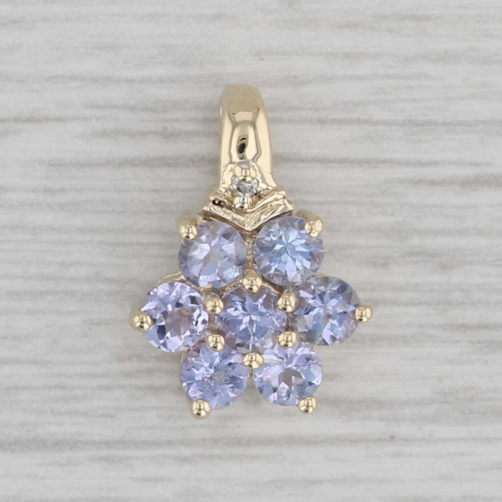 Gray 0.85ctw Tanzanite Flower Pendant Diamond Pendant 10k Yellow Gold