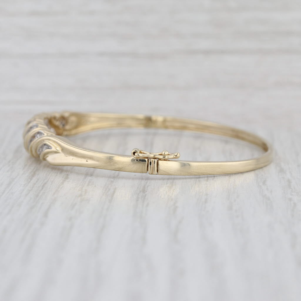 0.20ctw Diamond Scalloped Bangle Bracelet 10k Yellow Gold 7" Hinged