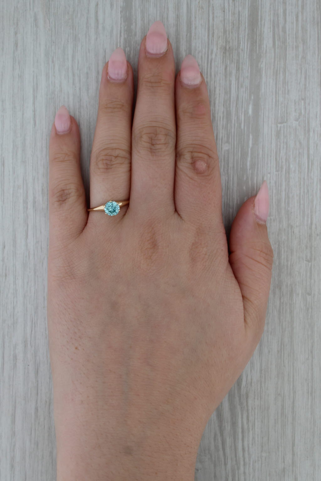 Vintage 1.35ct Round Solitaire Blue Zircon Ring 10k Yellow Gold Size 8.75