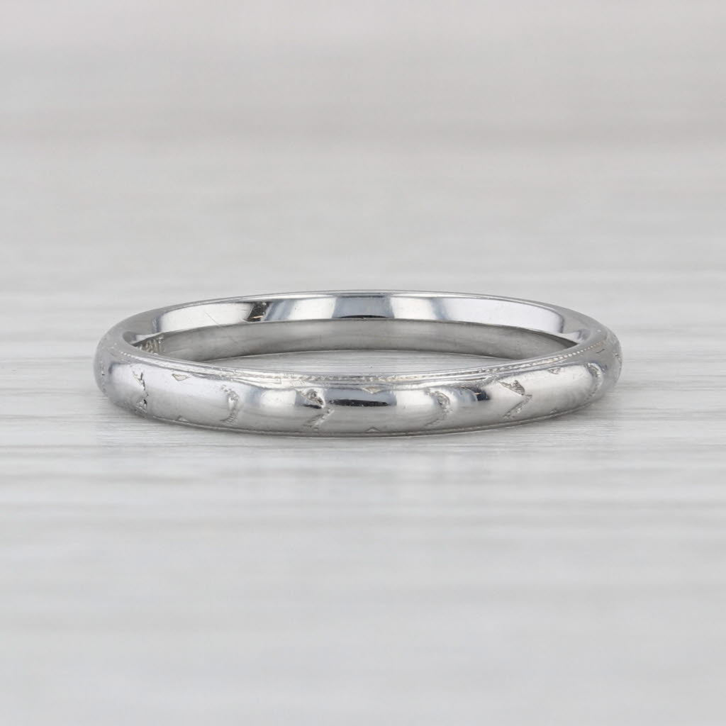 Etched Pattern Ring 18k White Gold Wedding Band Size 7 Stackable Bud & Blossom