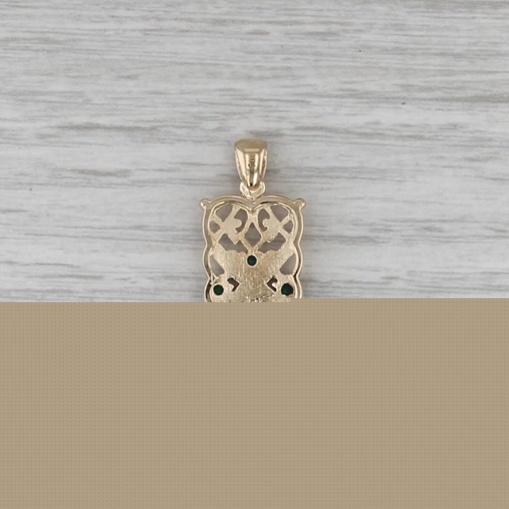 0.20ctw Emerald Ornate Knotwork Pendant 10k Yellow Gold