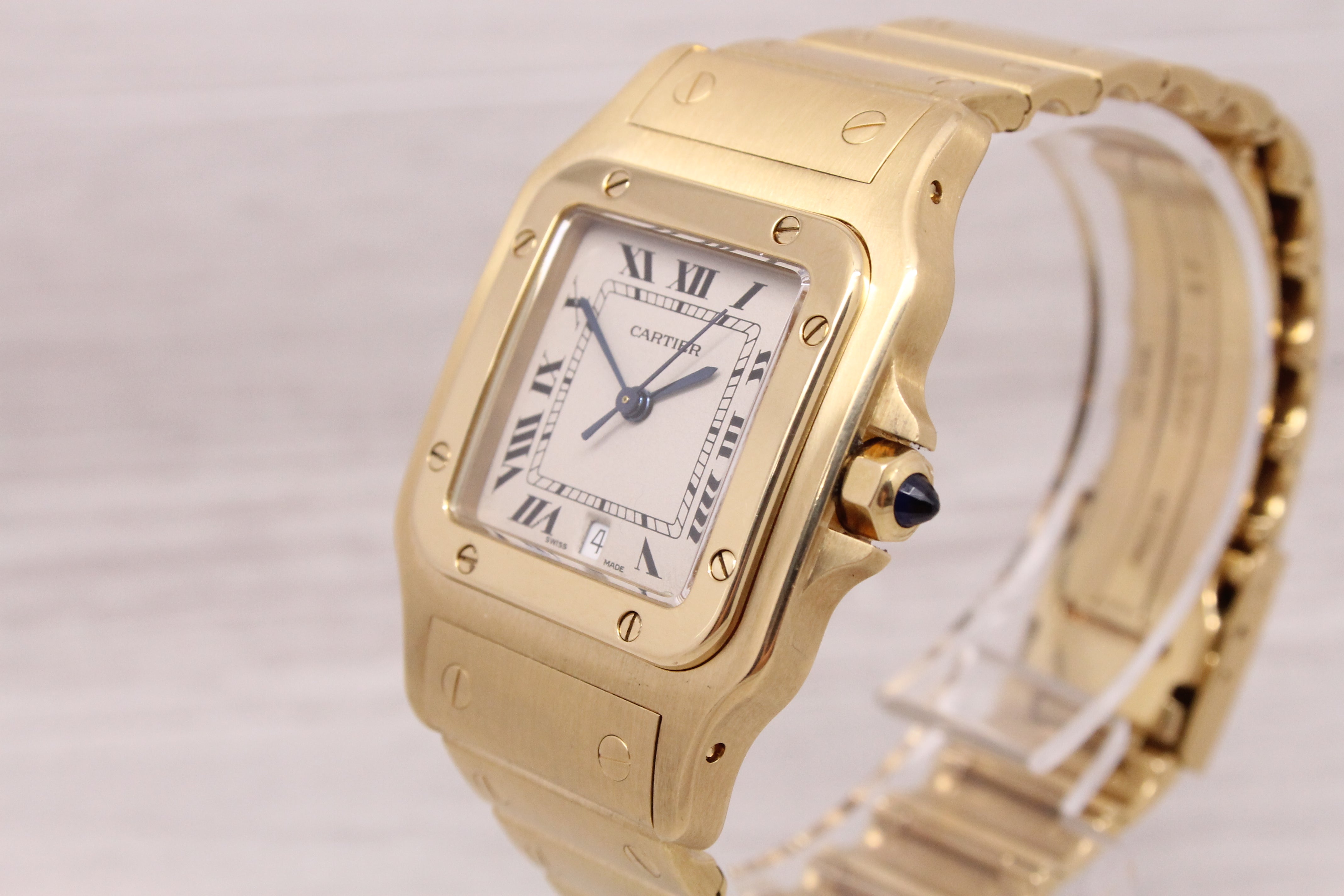 Gray Cartier Santos Galbee 18k Yellow Gold 29mm Quartz Watch ref.887901