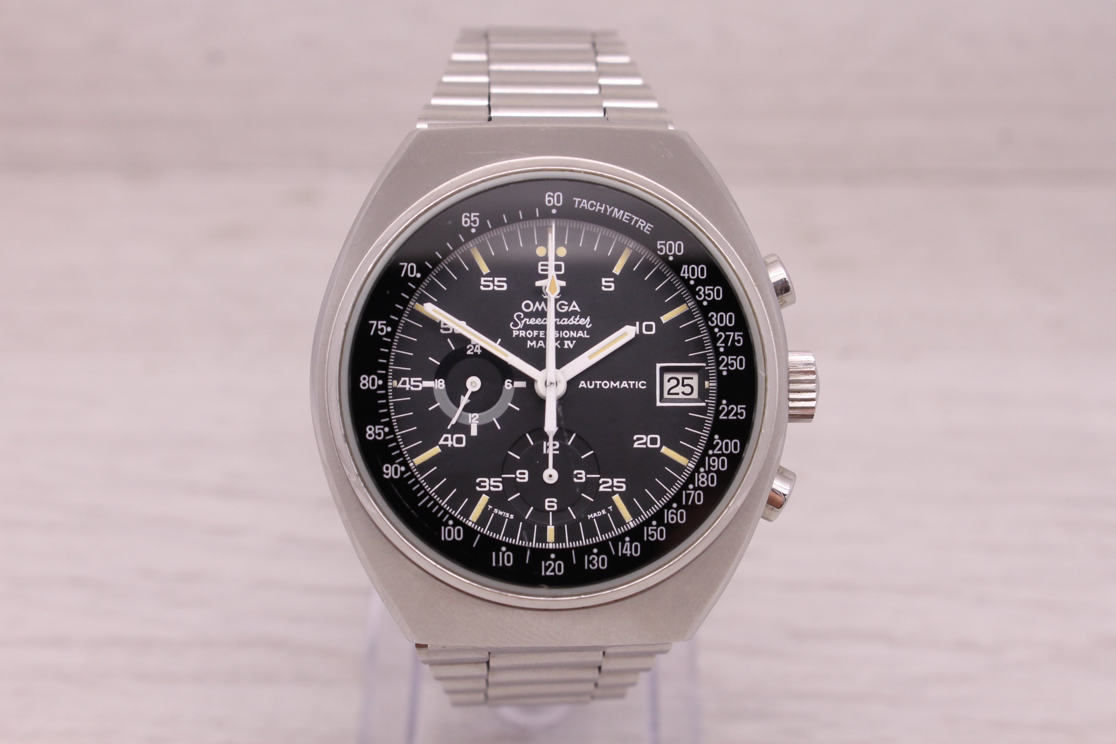 Gray Vintage c.1973 Omega Speedmaster Mark IV Automatic Chronograph Watch ORIGINAL