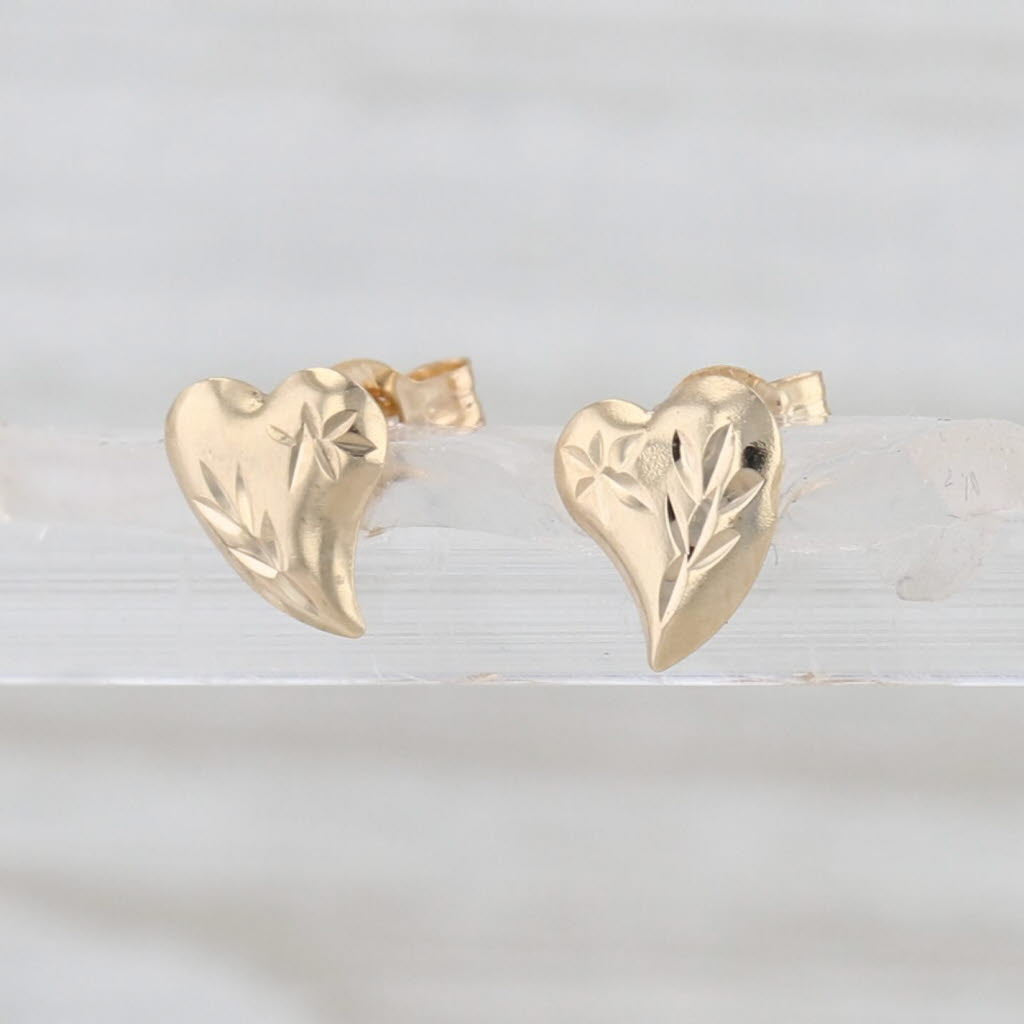 Small Flower Etched Heart Stud Earrings 14k Yellow Gold