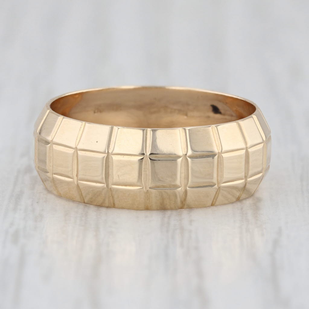 Beveled Band Ring 14k Yellow Gold Stackable Wedding Band Size 6.75