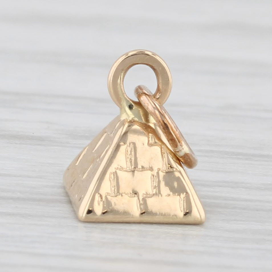 Light Gray Tiny Pyramid Charm 18k Yellow Gold Egypt Souvenir