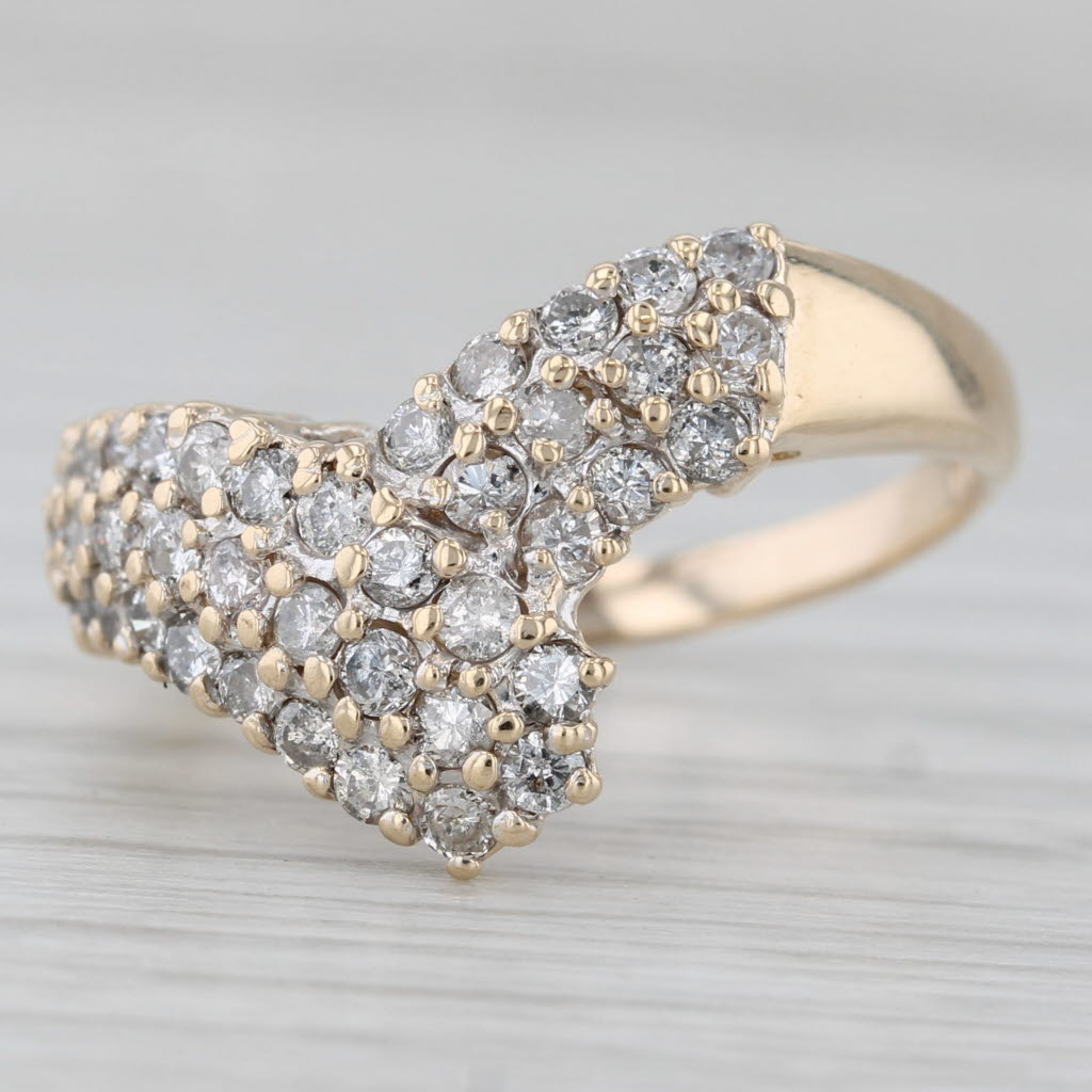 Gray 0.79ctw Diamond Cluster Contoured V Ring 14k Yellow Gold Size 7.5