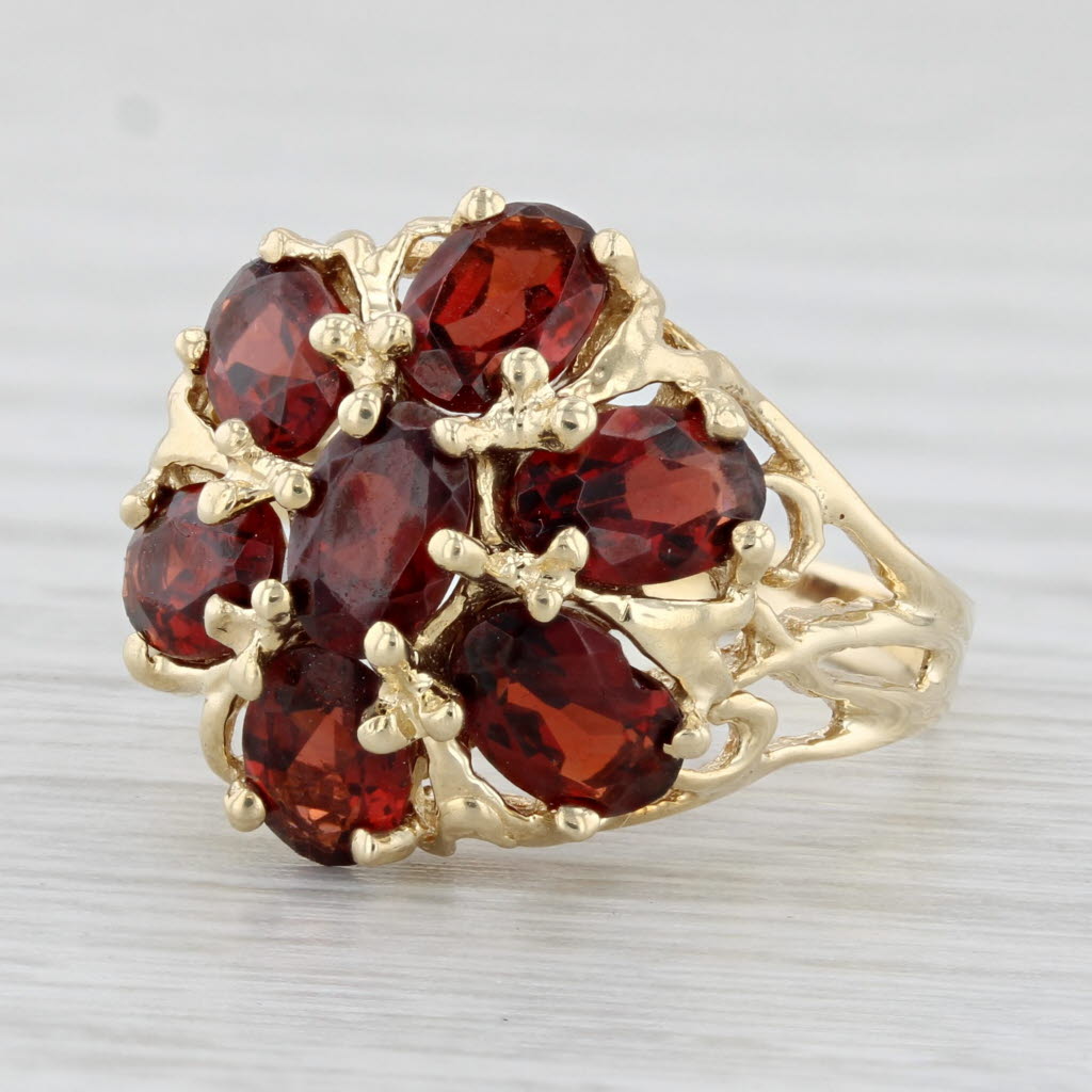 Light Gray 3.90ctw Garnet Flower Ring 14k Yellow Gold Size 7 Cocktail