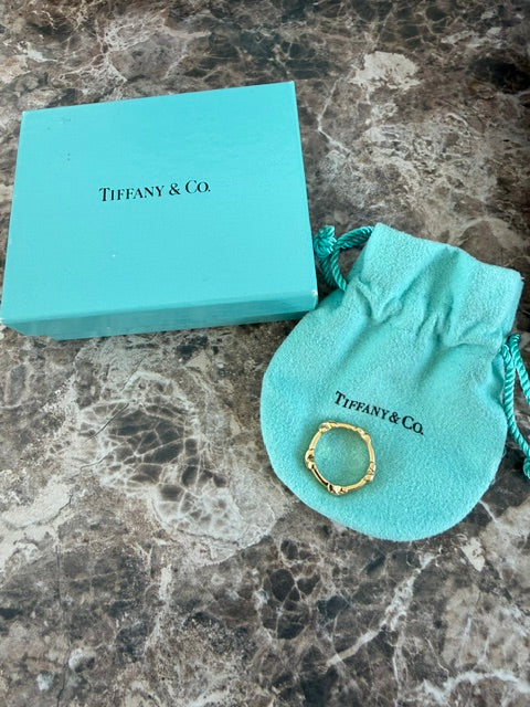 Tiffany & CO Classic Crossover X Ring w/ Box Pouch 18k Gold Size 6.25 Band