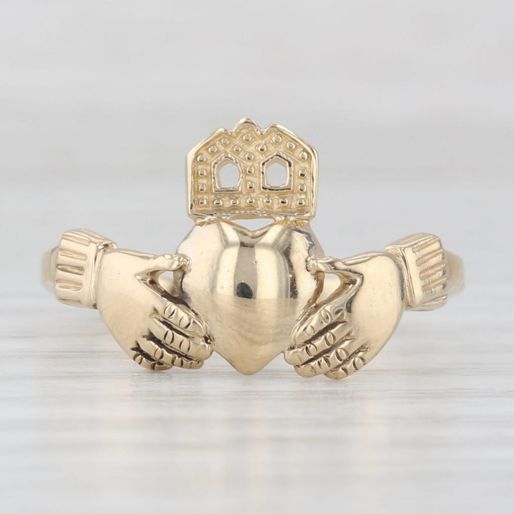 Light Gray Claddagh Ring 14k Yellow Gold Irish Symbolic Wedding Band Size 7.5