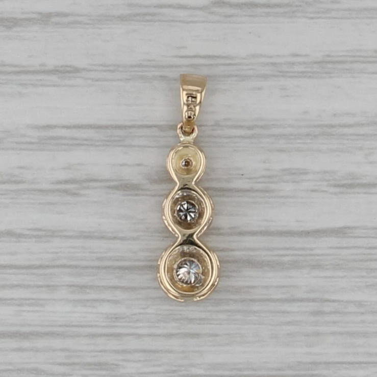 0.23ctw Graduated 3-Stone Journey Pendant 14k Yellow Gold