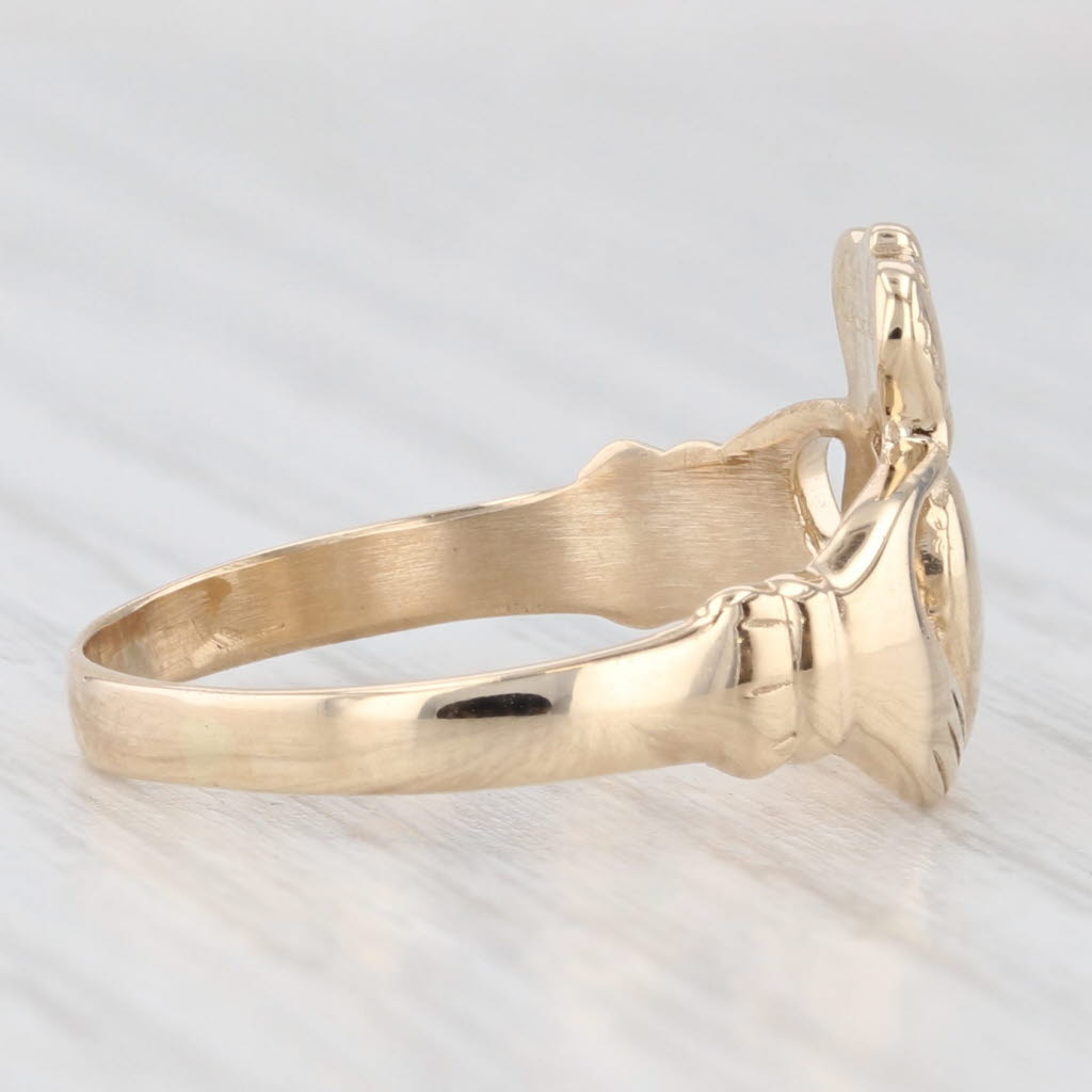 Light Gray Irish Claddagh Ring 14k Yellow Gold Made in Ireland Size 7.25