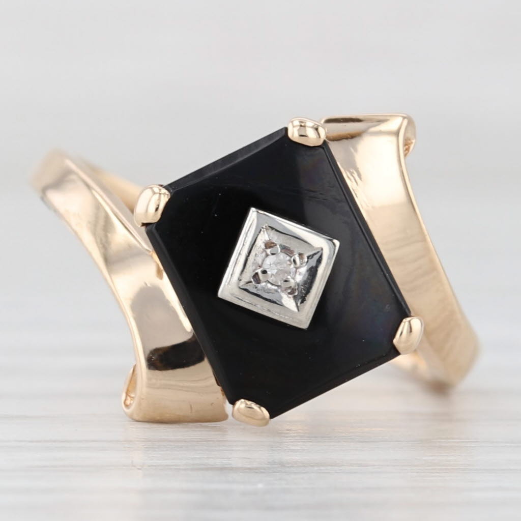 Light Gray Onyx Diamond Bypass Signet Ring 10k Yellow Gold Size 6.5 Vintage