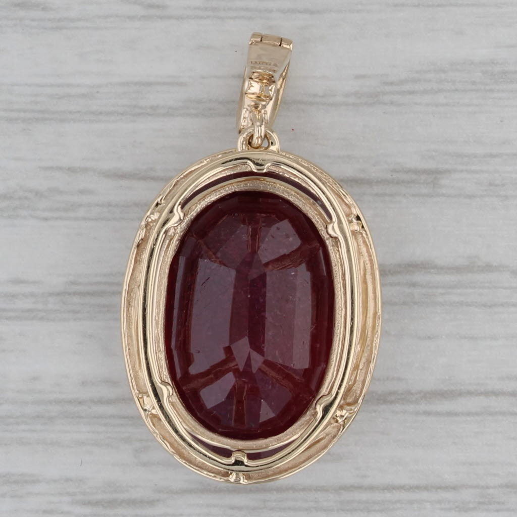Gray 11.60ct Oval Solitaire Ruby Pendant 10k Yellow Gold