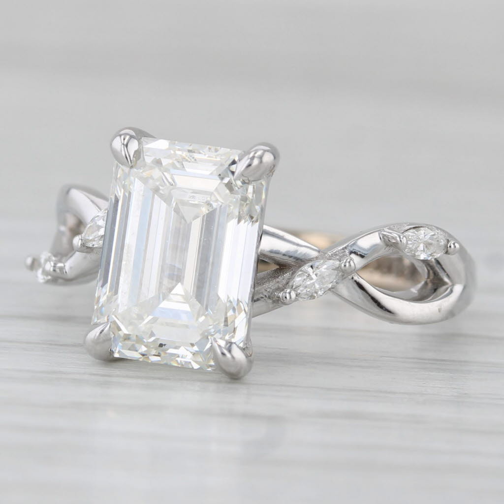 Light Gray Lab Grown 3.20ct VVS2 H Emerald Cut Diamond Engagement Ring 18k White Gold Sz 6