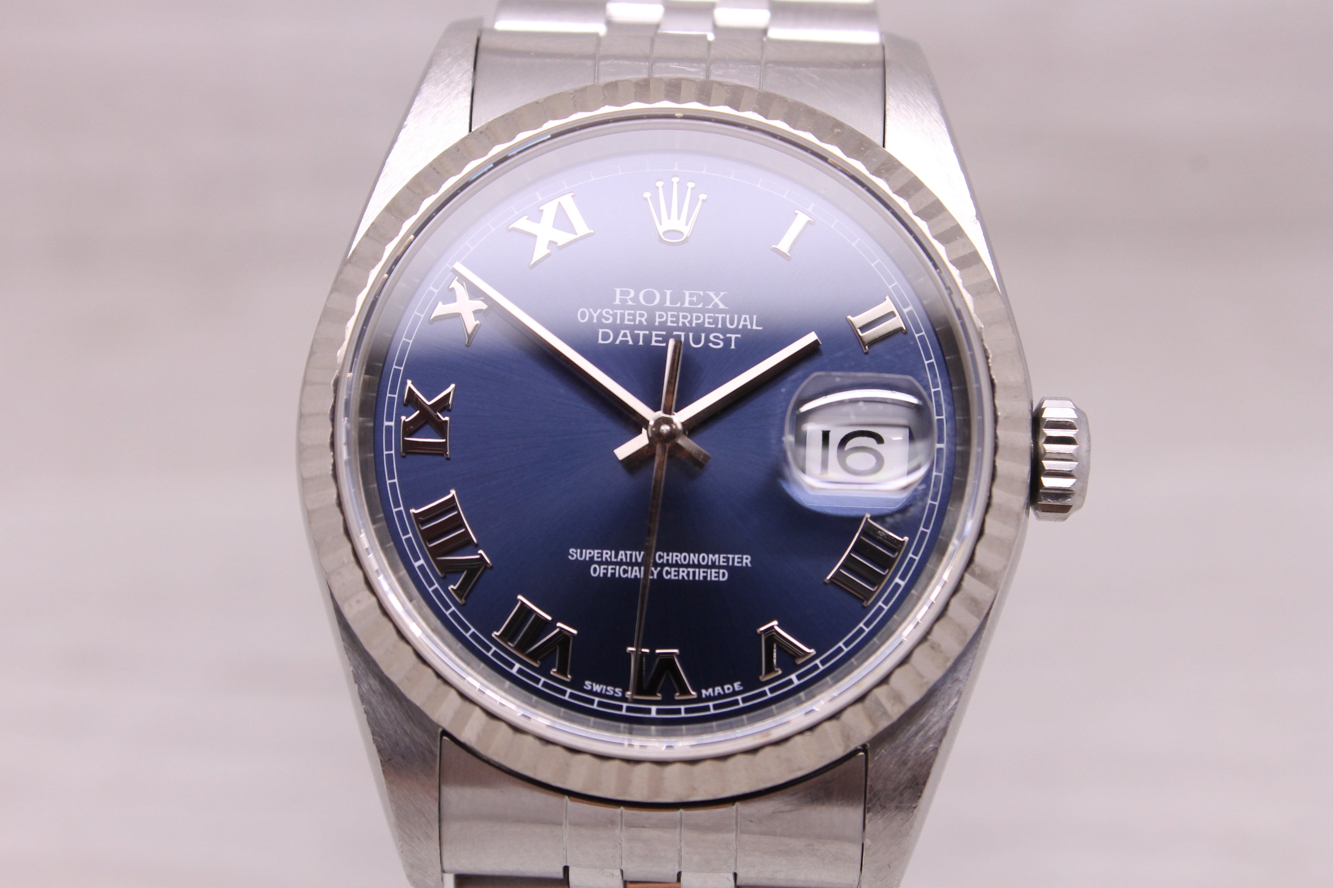 Gray 2001 2002 Rolex Datejust Blue Roman 36mm Steel Mens Automatic Watch Jubilee