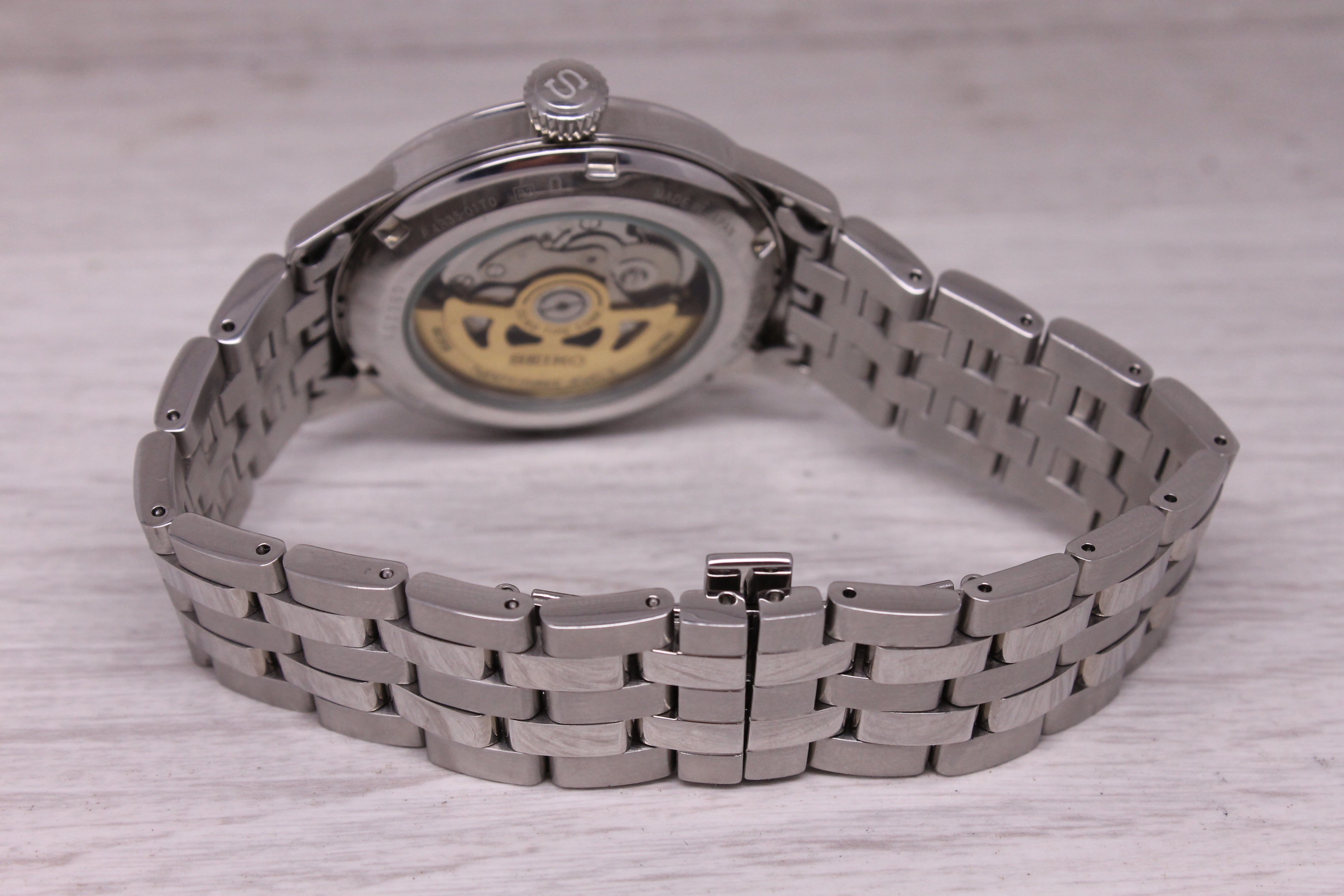 Seiko Presage Mens Watch 40.5mm Steel Swiss Date Auto Green Dial SRPE15 Box
