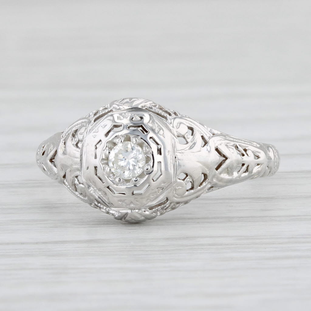 Light Gray Art Deco Diamond Solitaire Engagement Ring 18k White Gold Filigree Size 6.5