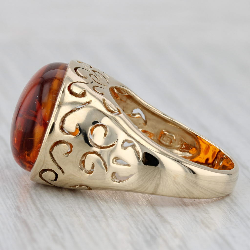 Gray Amber Cabochon 14K Yellow Gold Ornate Cocktail Ring Size 9