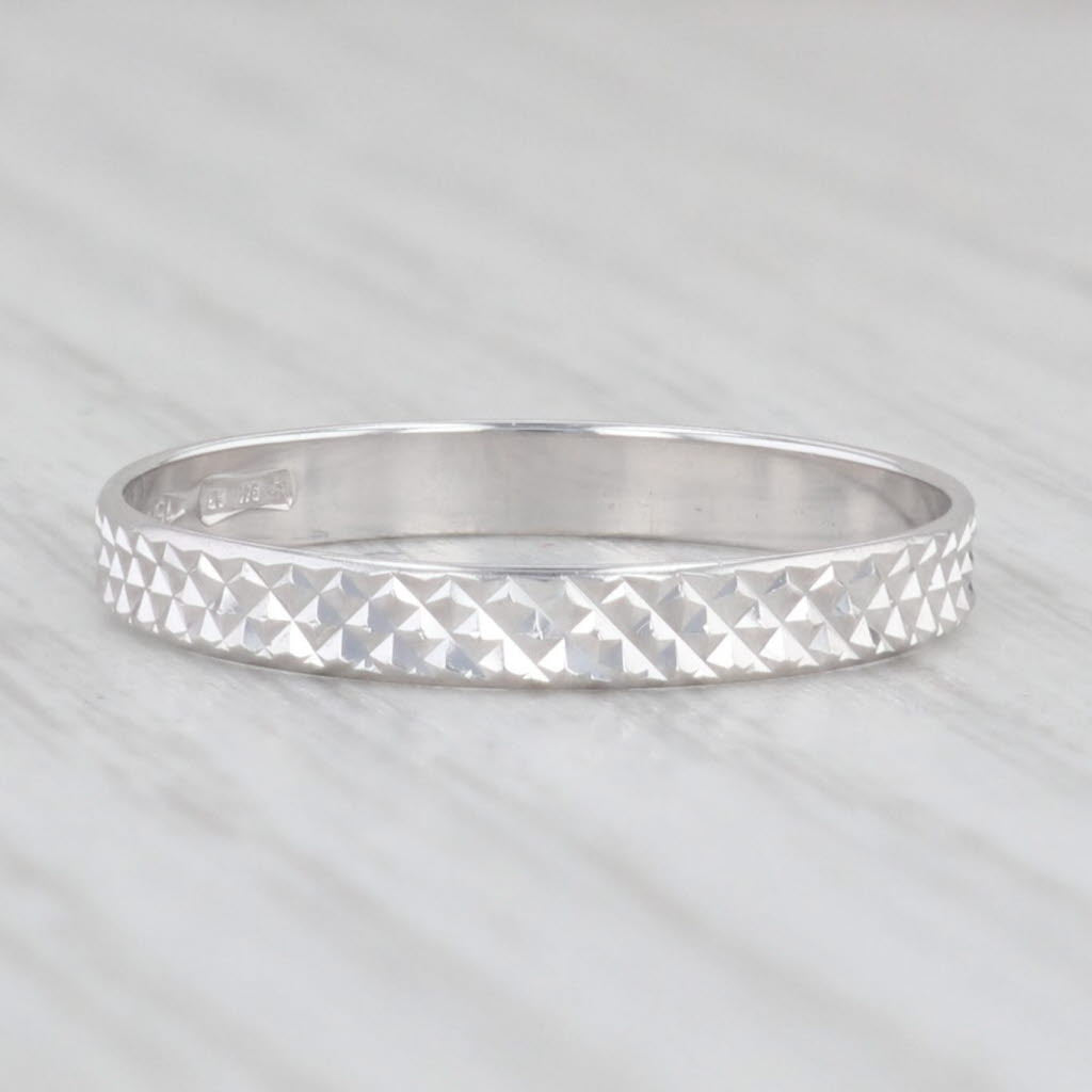 Light Gray Textured Stackable Ring 18k White Gold Size 8 Wedding Band