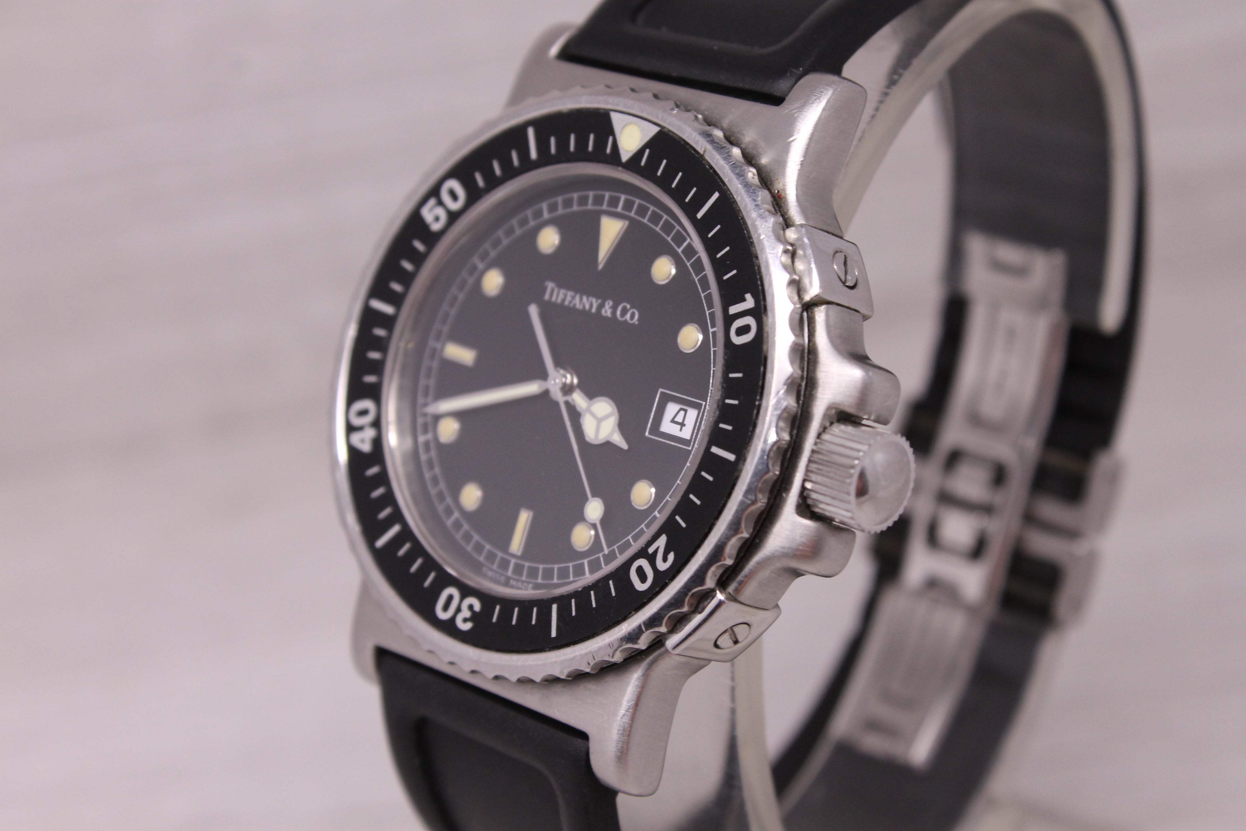 TIffany & Co Diver Watch 39mm Black Dial Stainless Steel Quartz Swiss Date M0710