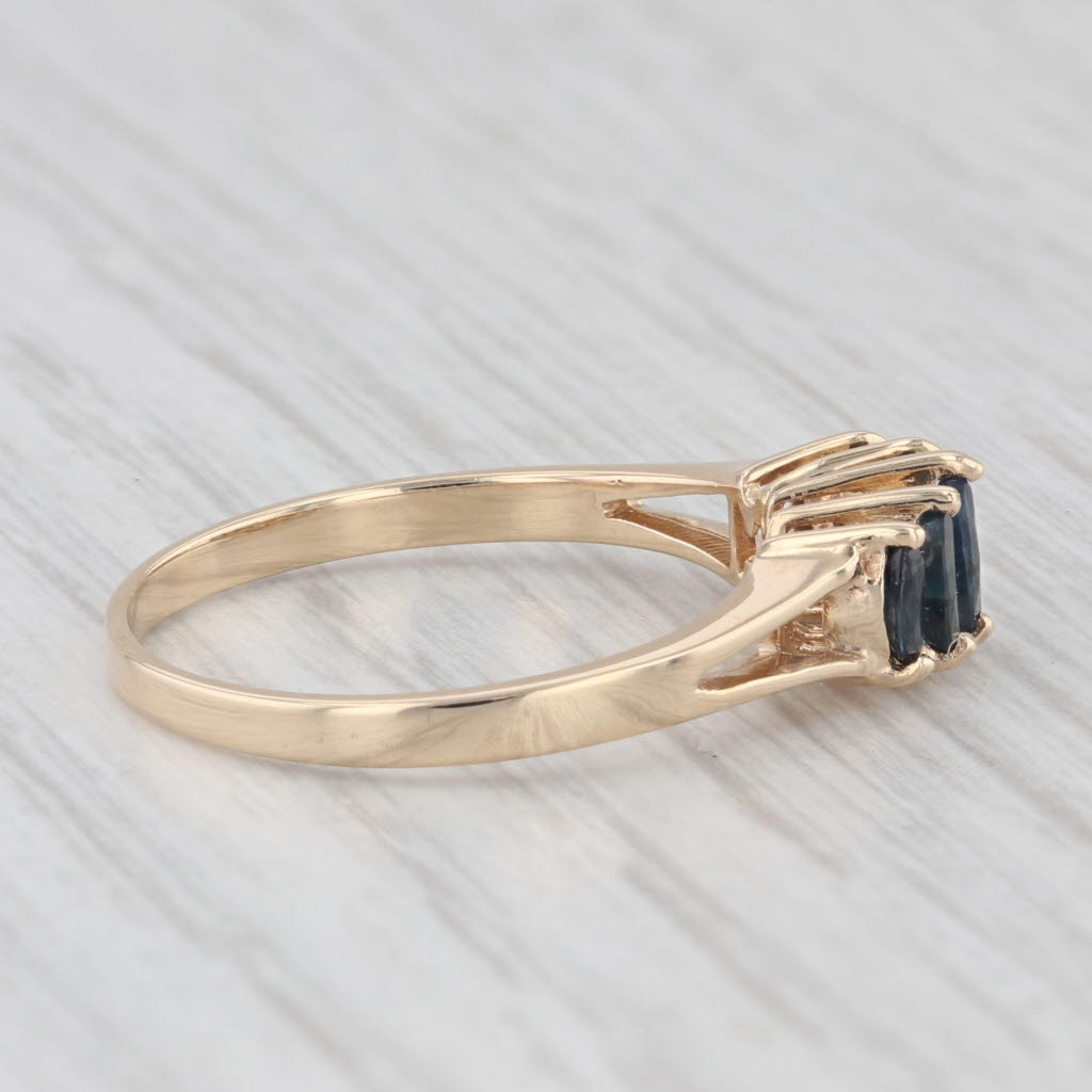 Light Gray 0.50 ctw Blue Sapphire 5 Stone 14K Yellow Gold Size 7 Ring