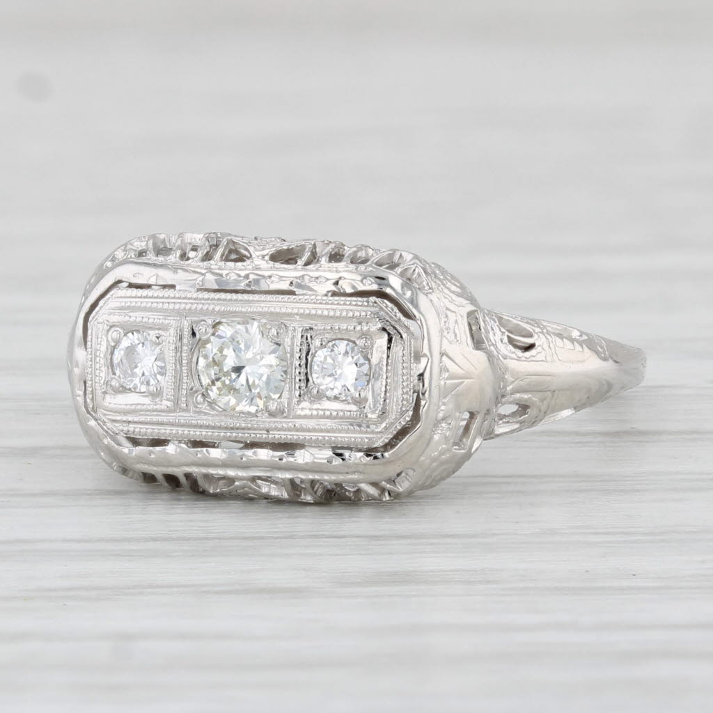 Light Gray Vintage Art Deco 0.20ctw Diamond Ring 18k White Gold Filigree Size 5.75