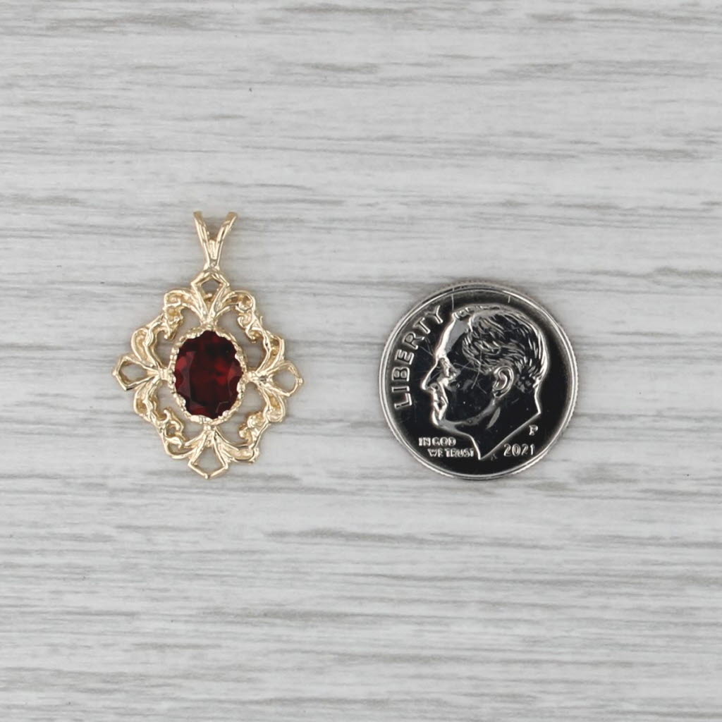 1.20ctw Garnet Pendant 14k Yellow Gold Ornate Drop