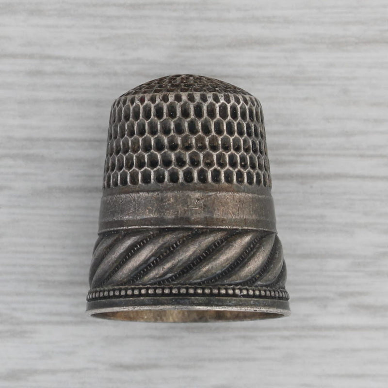 Antique Thimble Sterling Silver Sewing Collectible Keepsake