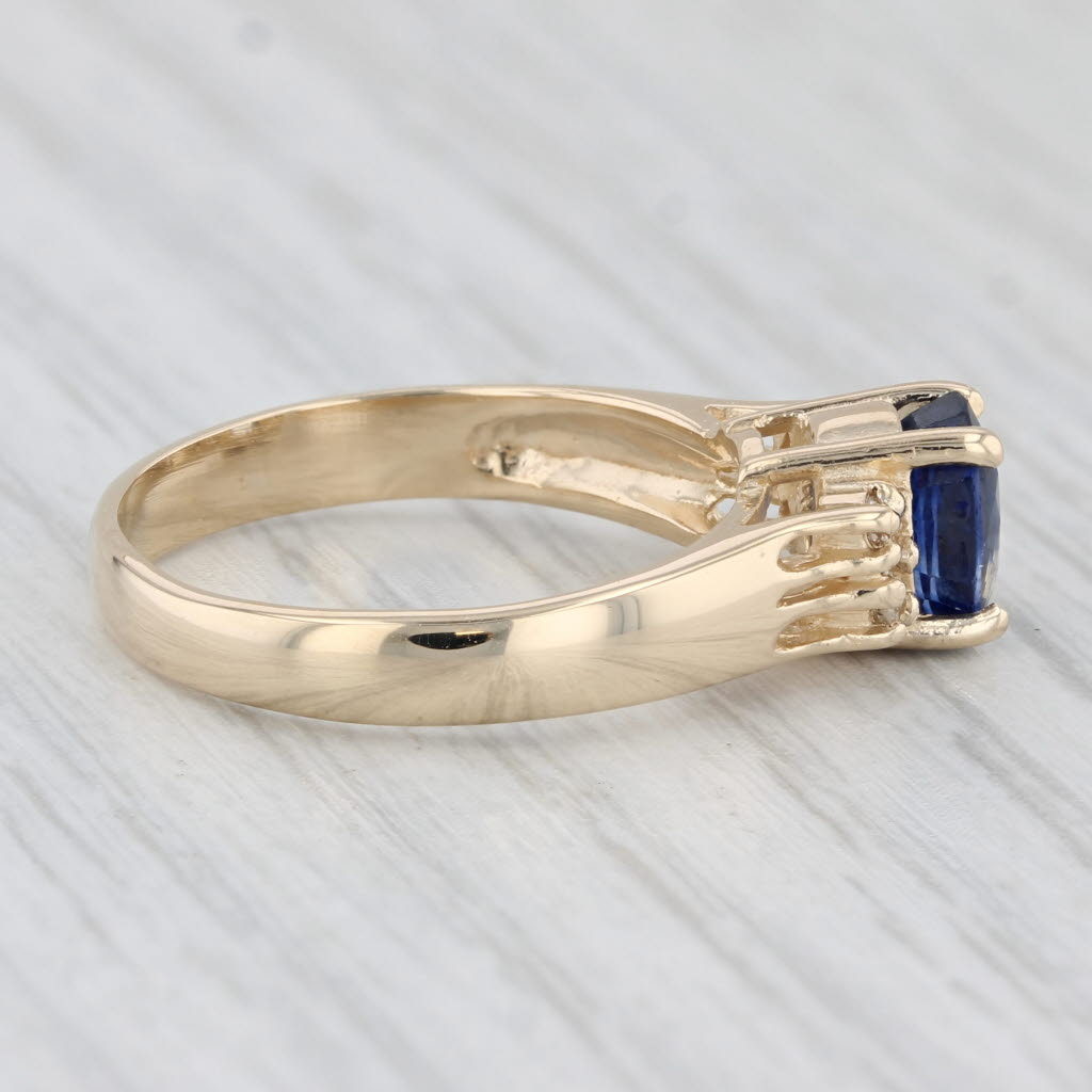 Light Gray 0.81ctw Oval Blue Sapphire Diamond Ring 14k Yellow Gold Size 5.75-6