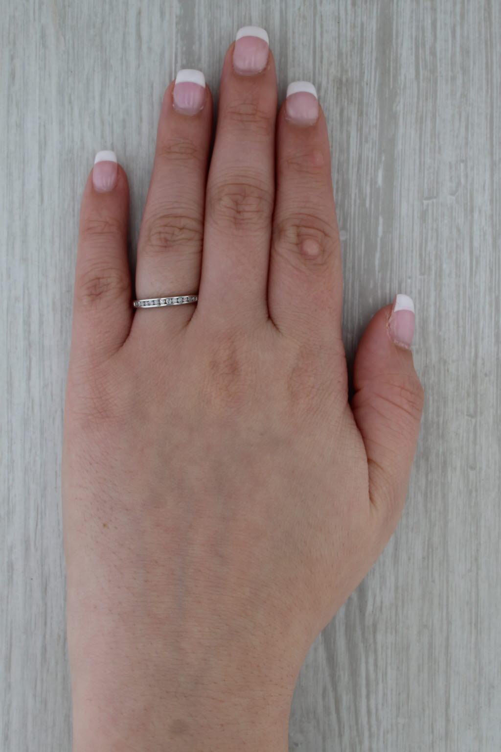 0.13ctw Classic Diamond Wedding Band 10k White Gold Stackable Anniversary Ring