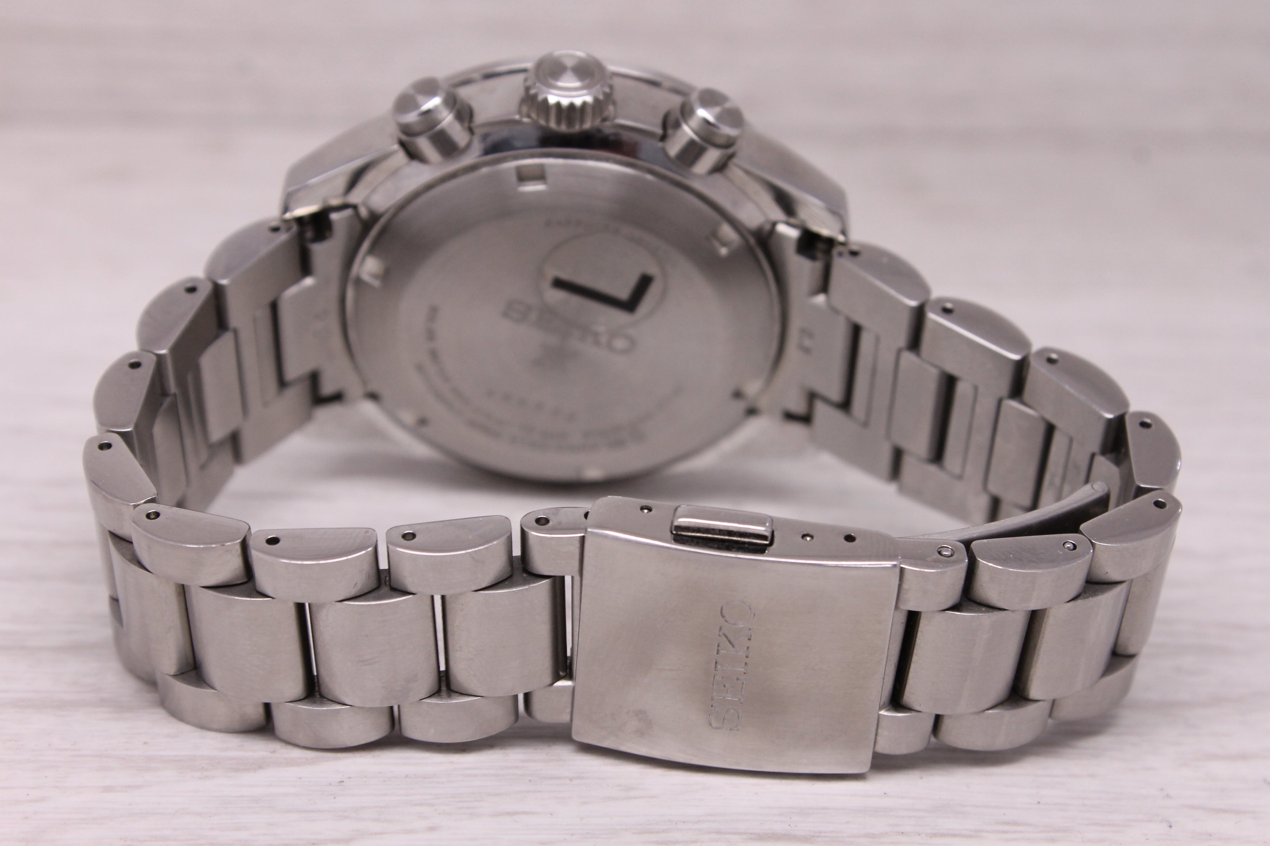 Seiko Prospex Speedtimer Solar Chronograph Watch 41.4mm Steel Date SSC947