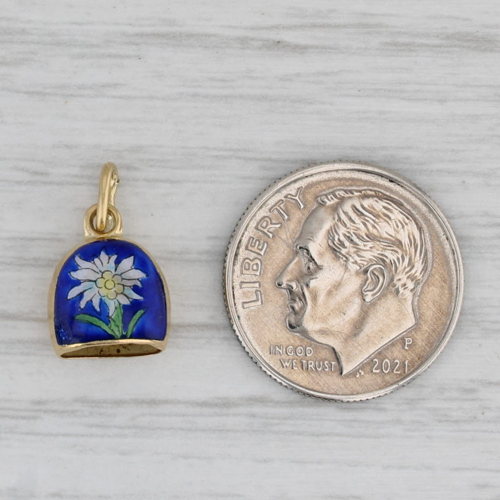 Gray Vintage Edelweiss Flower Bell Charm 18k Gold Enamel Souvenir Souvenir Pendant