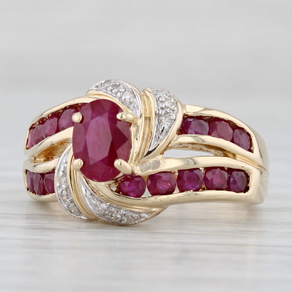 Light Gray 2.34ctw Oval Ruby Ring 14k Yellow Gold Size 7.25