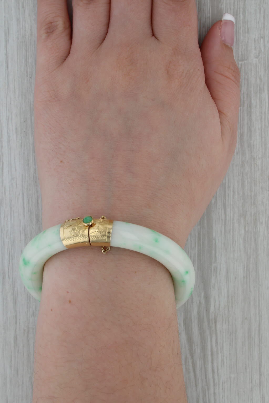 Green Jadeite Jade Bangle Bracelet Floral 14k Yellow Gold 7" 10.1mm