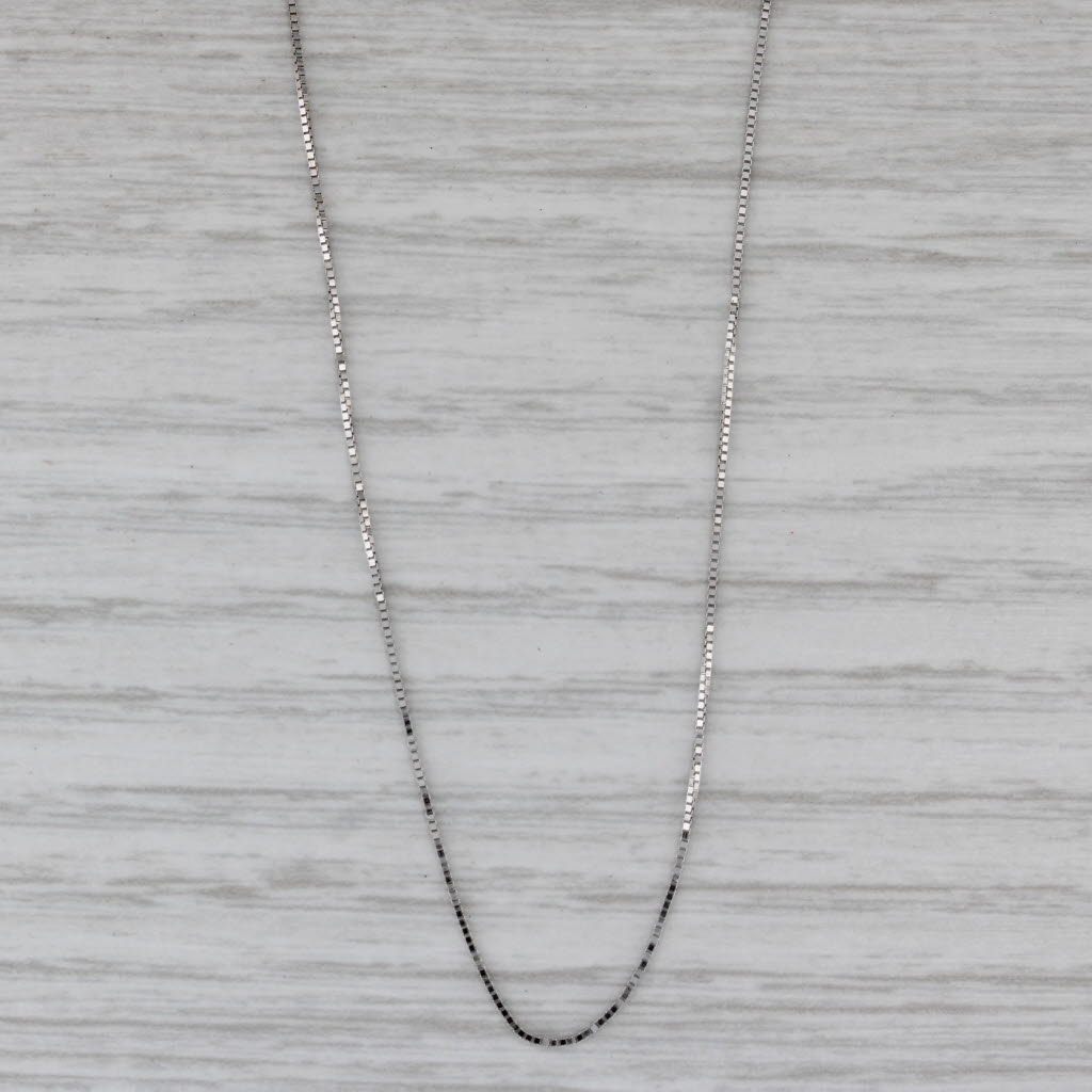 Gray 18.25" 0.5mm Box Chain 14k White Gold