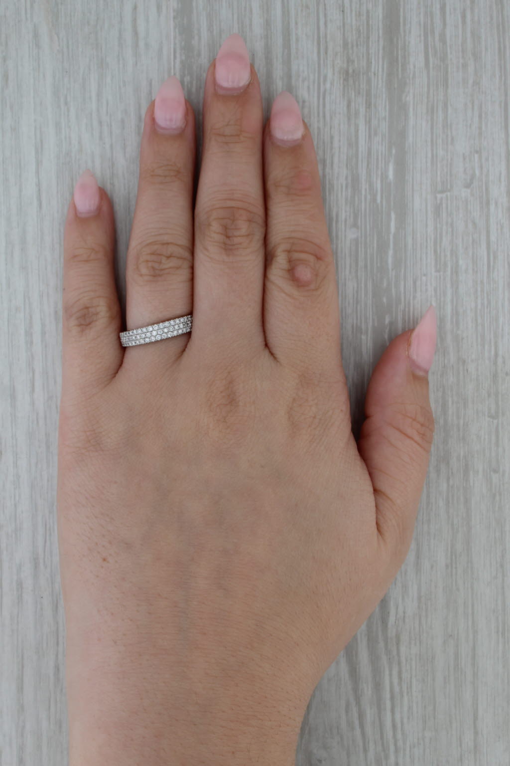 0.33ctw Pave Diamond Wedding Band 14k White Gold Sz 8 Stackable Annivesary Ring