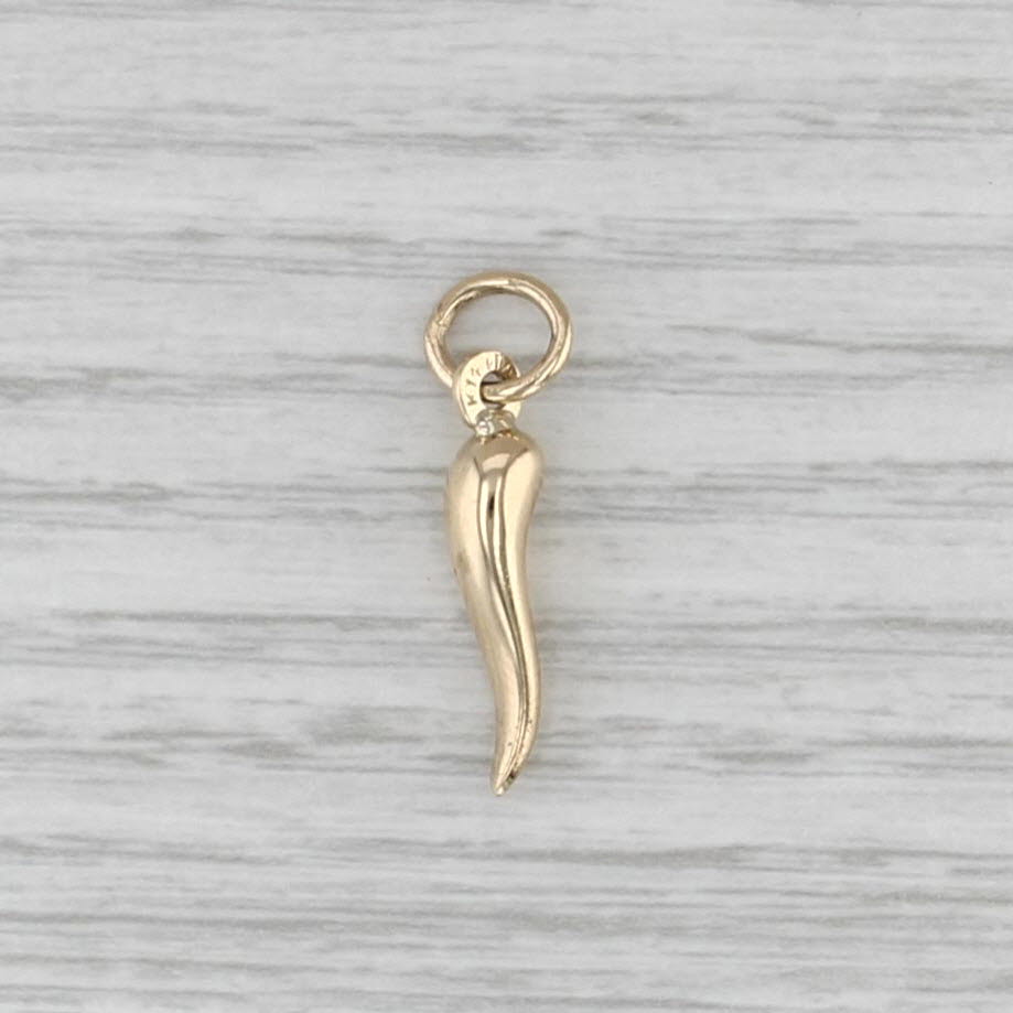 Vintage Italian Horn Charm 14k Yellow Gold Talisman Good Luck Pendant