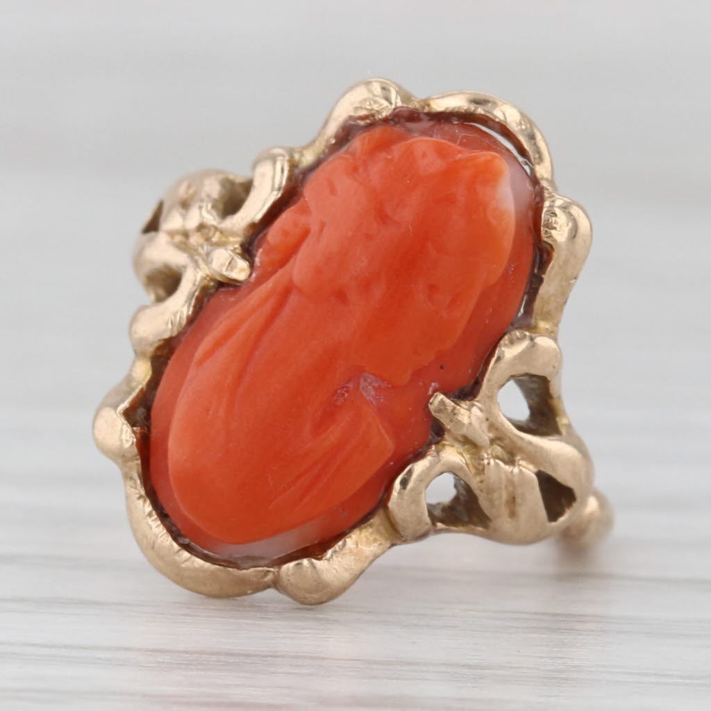 Light Gray Antique Carved Coral Cameo Ring 10k Yellow Gold Size 3.5