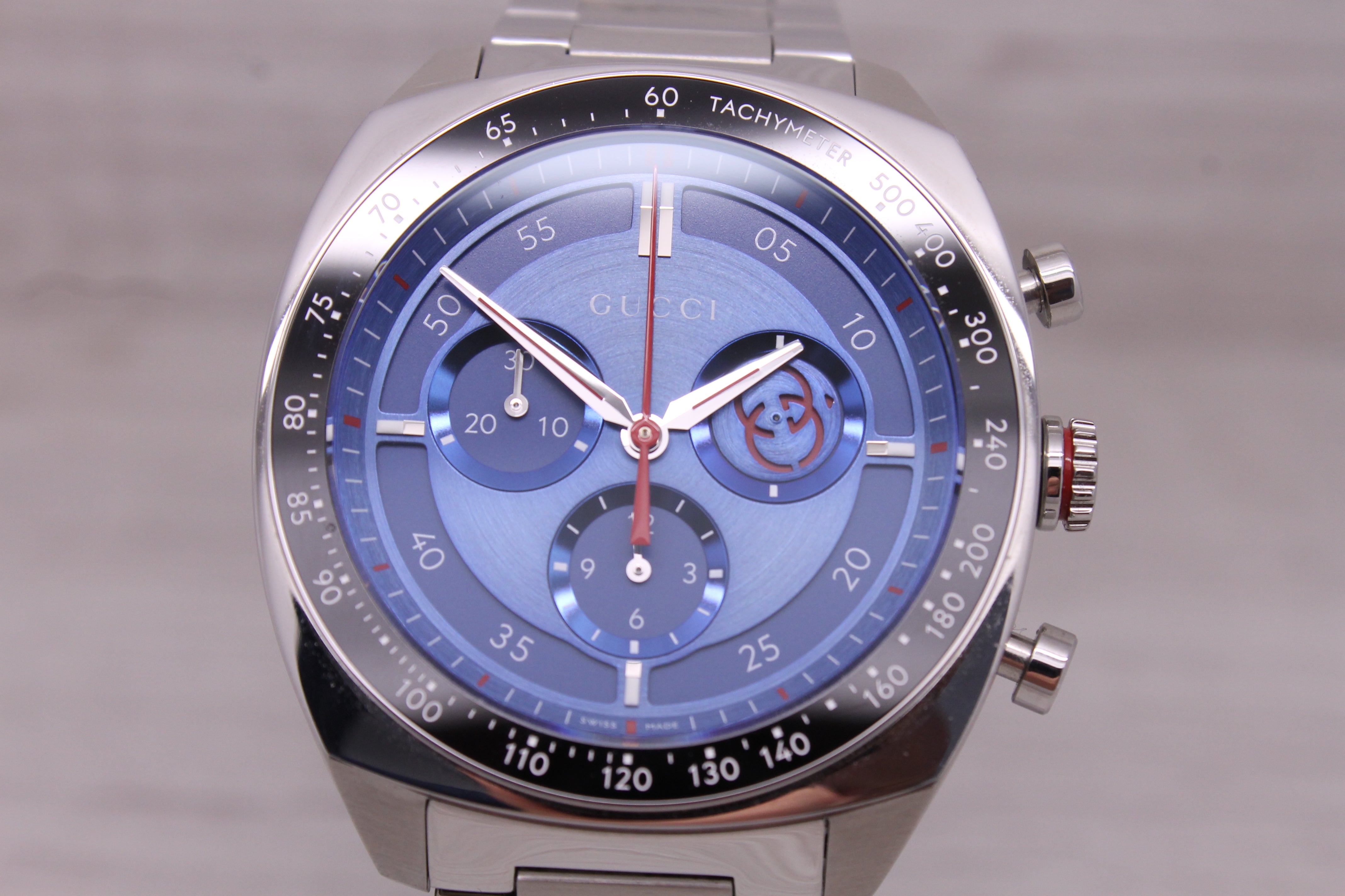 Dark Gray Gucci Interlocking 41mm Mens Steel Quartz Chronograph Watch Blue w/ Box YA142317