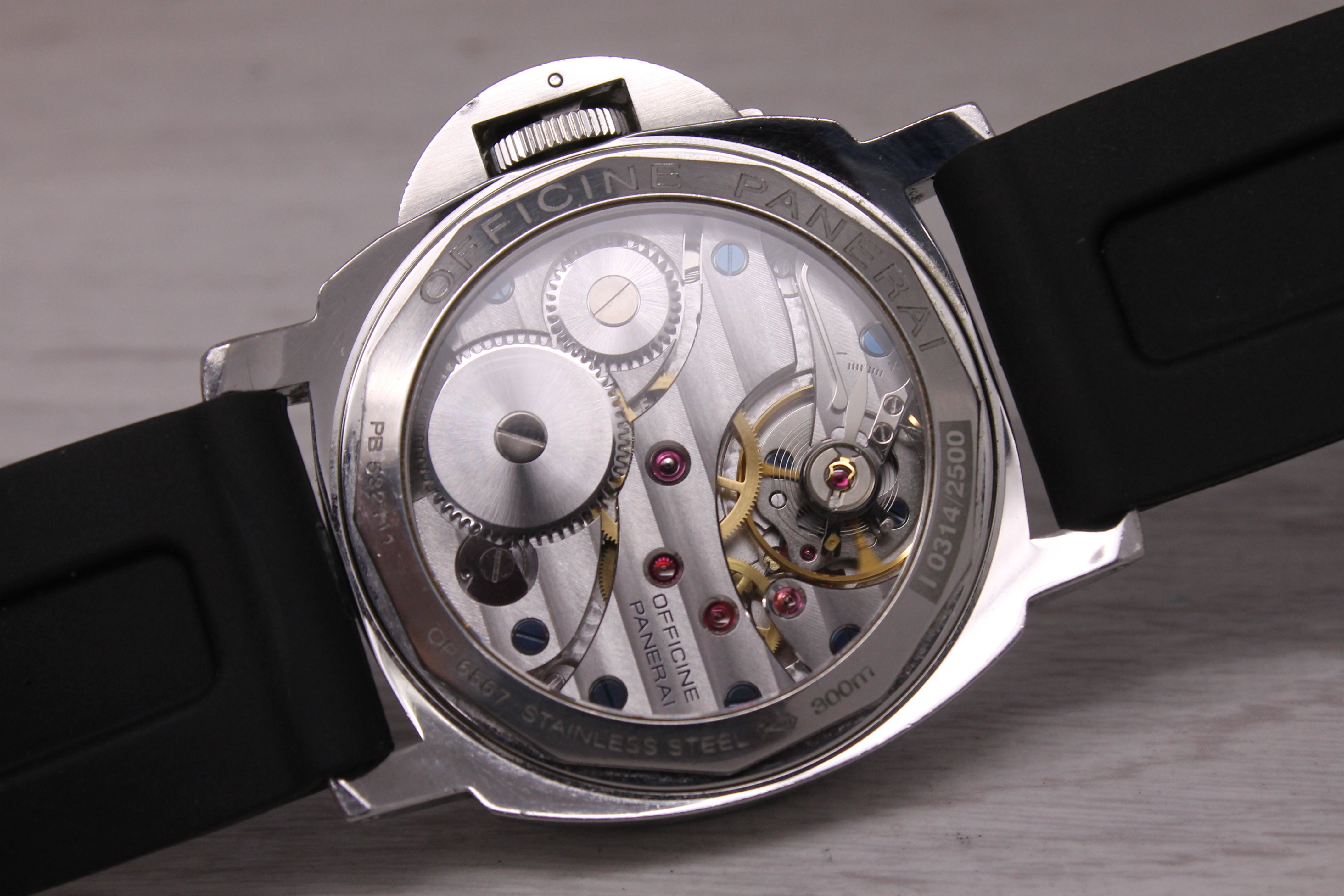 Panerai Luminor Marina PAM111 Mens 44mm Steel Manual Watch Sandwich Dial 00111