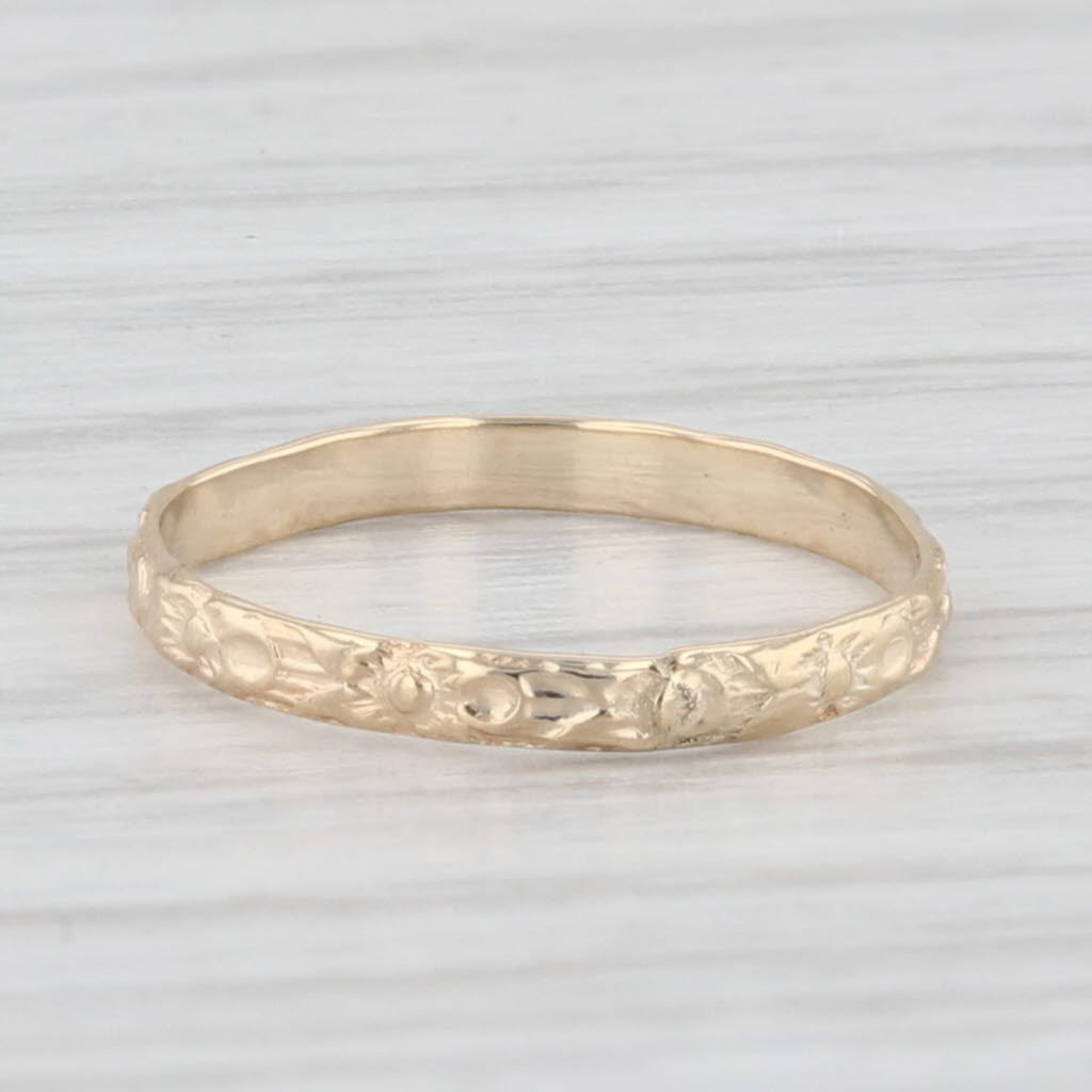 Light Gray Vintage Floral Etched Band 10k Yellow Gold Baby Ring Keepsake