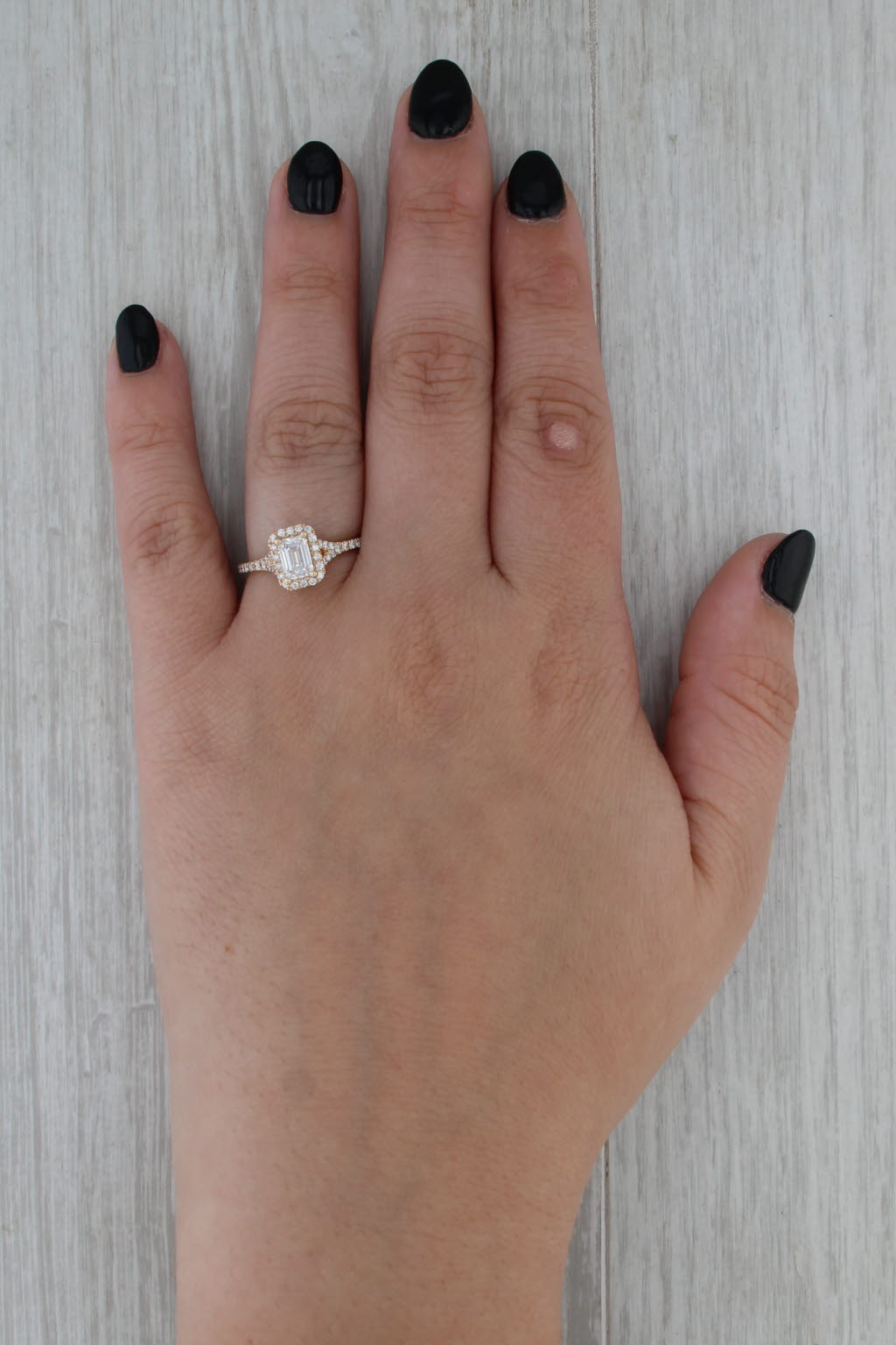 1.09ctw Emerald Cut Lab Created Diamond Halo Engagement Ring 14k Gold Size 7