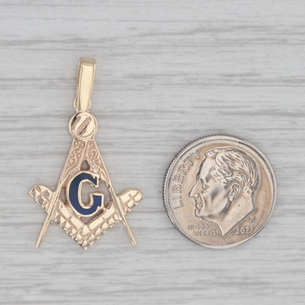 Gray Masonic Emblem Pendant 14k Gold Enamel Square Compass Blue Lodge