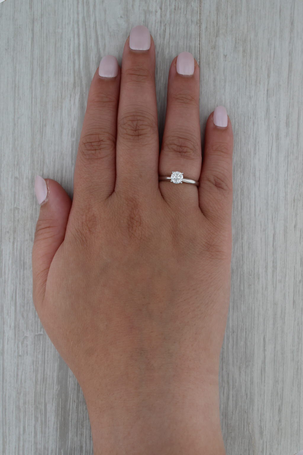 0.70ct Round Diamond Solitaire Engagement Ring 14k White Gold Size 7.25